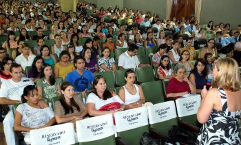 Alunos e profissionais participam de evento do Coren-SP